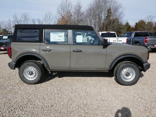 2026 Ford Bronco Base