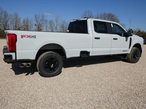 Avalanche 2026 Ford F-350 XL