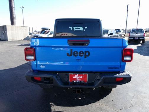 2021 Jeep Gladiator Sport