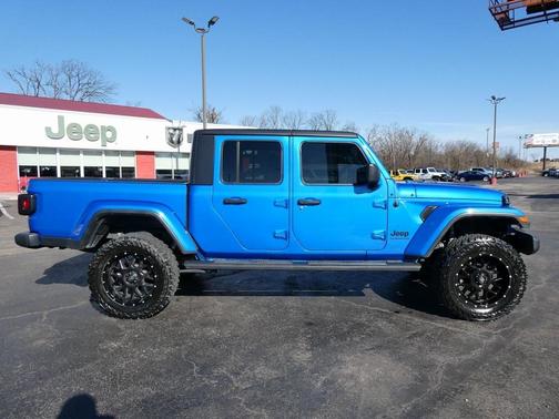 2021 Jeep Gladiator Sport