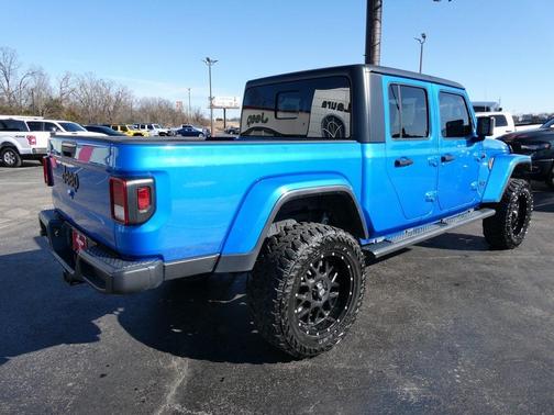 2021 Jeep Gladiator Sport