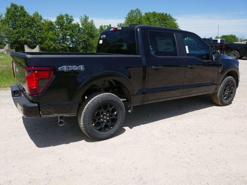 Agate Black Metallic 2026 Ford F-150 STX