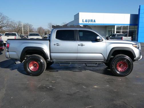 2023 Toyota Tacoma TRD Off Road