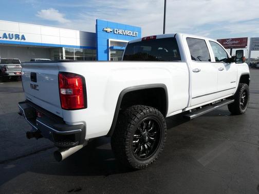 2019 GMC Sierra 2500 SLT