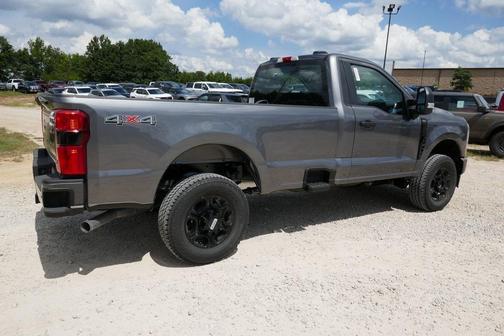 2025 Ford F-250 XL