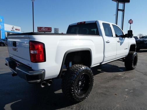 2017 GMC Sierra 1500 SLE