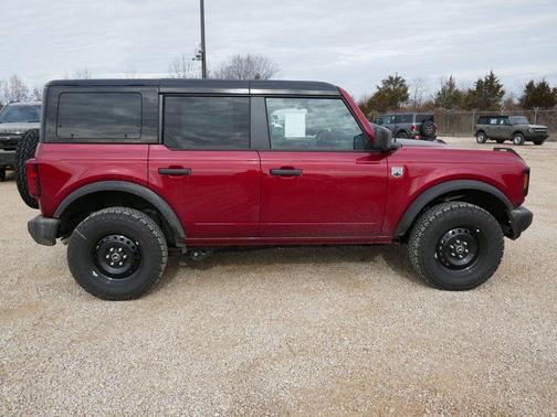 Ruby Red Metallic Tinted Clearcoat 2026 Ford Bronco Big Bend