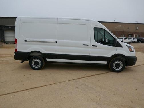 2026 Ford Transit-250 148 WB Medium Roof Cargo