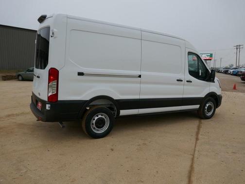 2026 Ford Transit-250 148 WB Medium Roof Cargo