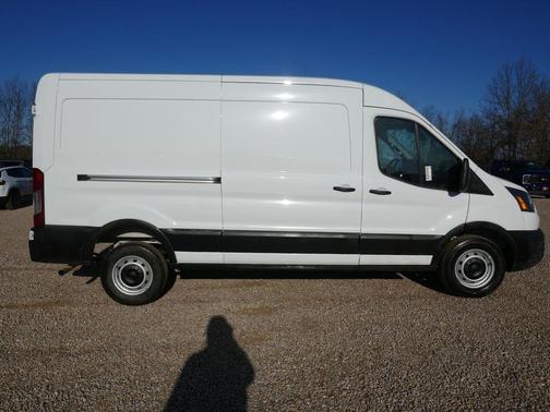 Oxford White 2026 Ford Transit-250 148 WB Medium Roof Cargo
