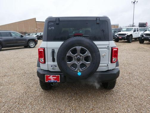 Avalanche Gray 2026 Ford Bronco Big Bend