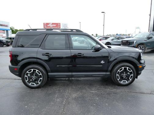Shadow Black 2023 Ford Bronco Sport Outer Banks