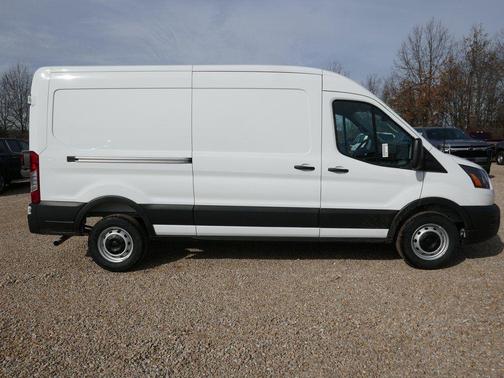 2026 Ford Transit-250 148 WB Medium Roof Cargo