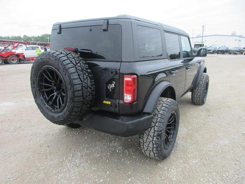 Shadow Black 2026 Ford Bronco Big Bend