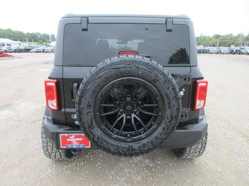 Shadow Black 2026 Ford Bronco Big Bend