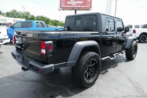 2023 Jeep Gladiator Sport