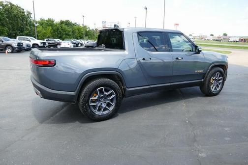 2022 Rivian R1T Adventure Package