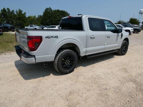 Avalanche 2026 Ford F-150 XLT