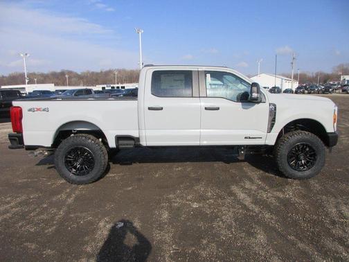 Avalanche 2026 Ford F-250 XL