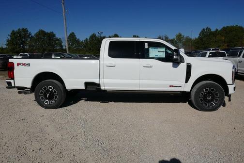 2026 Ford F-350 Platinum