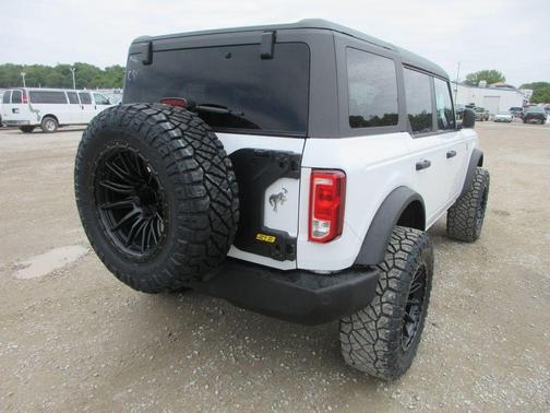 Oxford White 2026 Ford Bronco Big Bend
