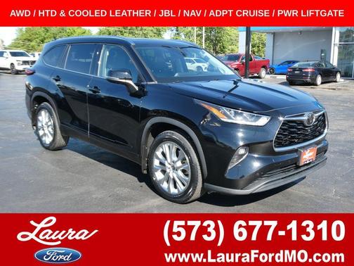 Midnight Black Metallic 2020 Toyota Highlander Limited
