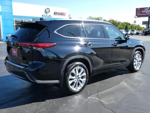 Midnight Black Metallic 2020 Toyota Highlander Limited