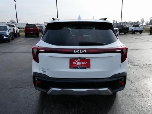 2024 Kia Seltos S