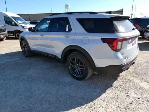 Space White Metallic 2026 Ford Explorer ST