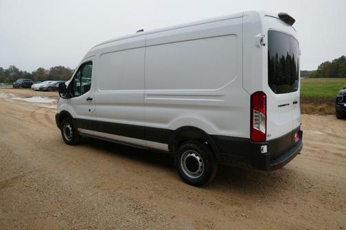 2026 Ford Transit-250 148 WB Medium Roof Cargo