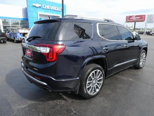 2021 GMC Acadia Denali