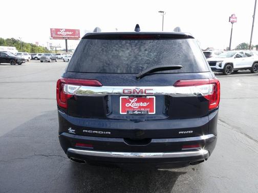 2021 GMC Acadia Denali