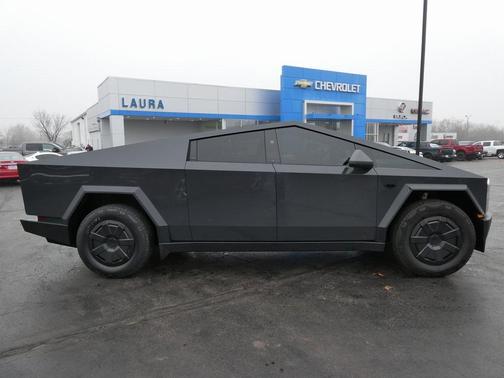2024 Tesla Cybertruck Base