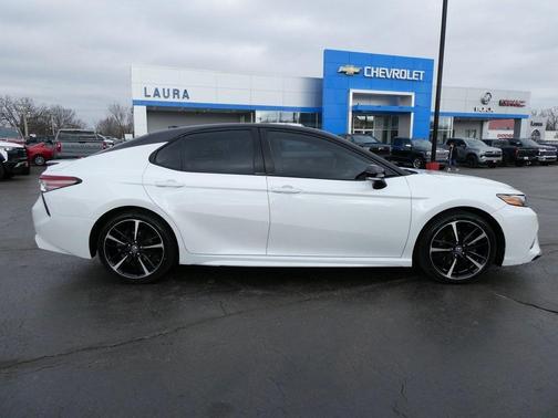 2019 Toyota Camry XSE