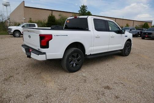 2025 Ford F-150 Lightning Flash