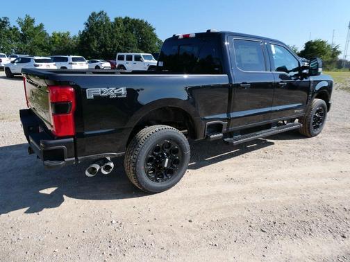 Agate Black Metallic 2026 Ford F-250 Lariat