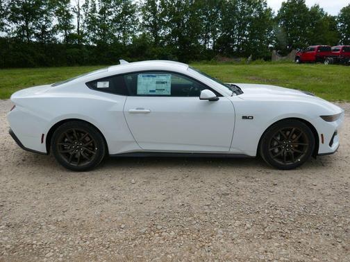 Oxford White 2026 Ford Mustang GT Premium