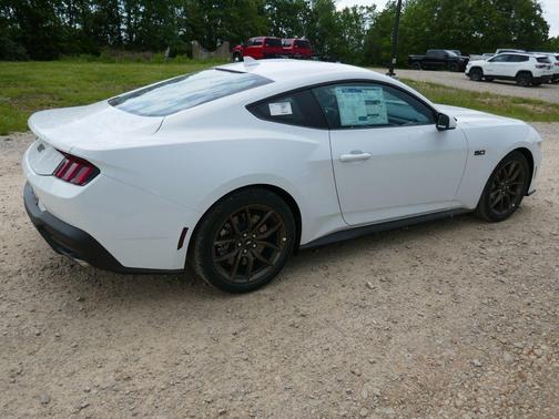 Oxford White 2026 Ford Mustang GT Premium