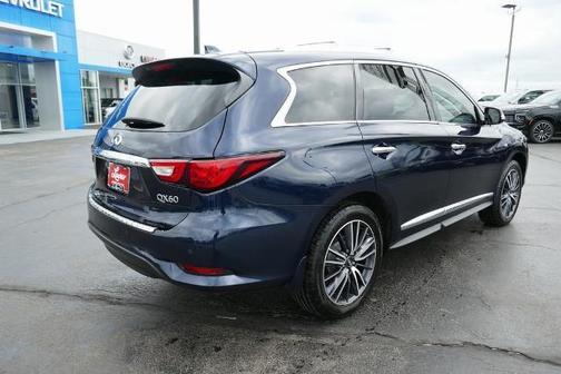 2016 INFINITI QX60 Base