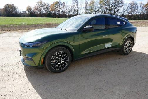 Eruption Green Metallic 2025 Ford Mustang Mach-E Premium