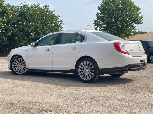 2013 Lincoln MKS Base