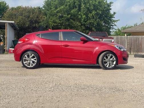 2016 Hyundai Veloster Base