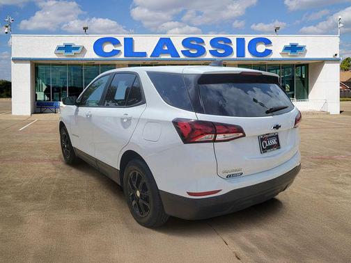 Summit White 2024 Chevrolet Equinox LS