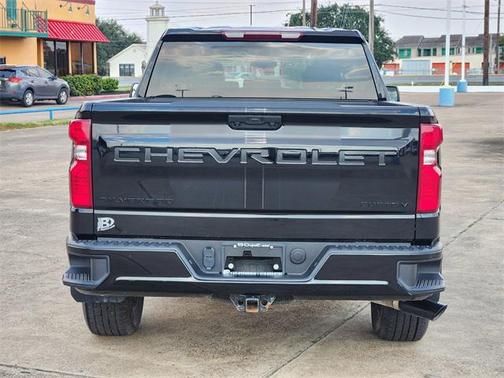 2023 Chevrolet Silverado 1500 Custom