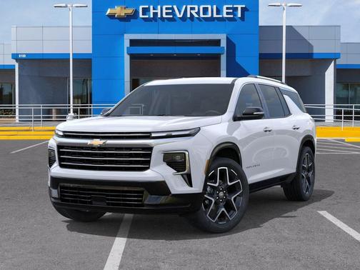 Polar White Tricoat 2026 Chevrolet Traverse High Country