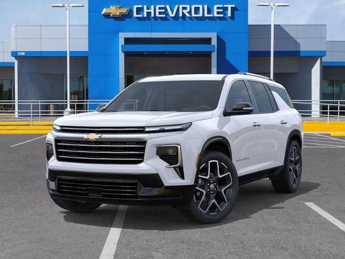 Polar White Tricoat 2026 Chevrolet Traverse High Country