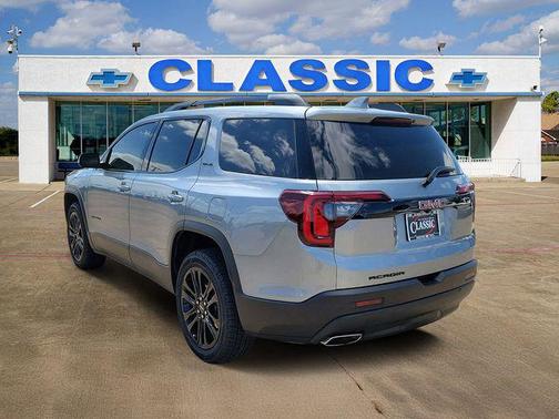 Sterling Metallic 2023 GMC Acadia FWD SLE