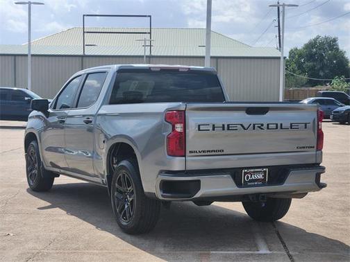 2024 Chevrolet Silverado 1500 Custom