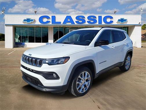 2023 Jeep Compass Latitude Lux