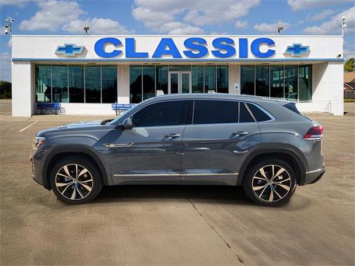 2025 Volkswagen Atlas Cross Sport 2.0T SEL Premium